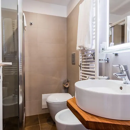 Vistaviva 4*