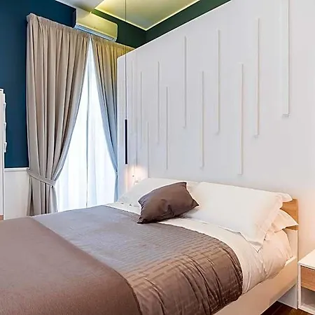 Vistaviva Bed and Breakfast Νάπολη