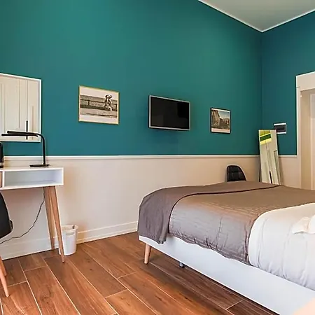 Vistaviva Bed and Breakfast Νάπολη